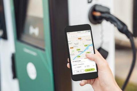 borne-recharge-autoroute.img