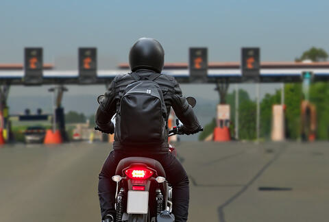 img.brassard-moto-2025