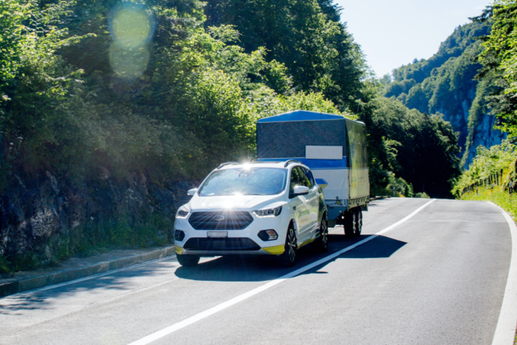 peage-autoroute-voiture-remorque.img